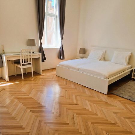 Halasz 2-Bedroom Apartment Near Castle, Free Public Parking Nearby Budapeszt Zewnętrze zdjęcie