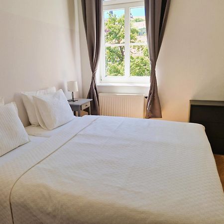 Halasz 2-Bedroom Apartment Near Castle, Free Public Parking Nearby Budapeszt Zewnętrze zdjęcie