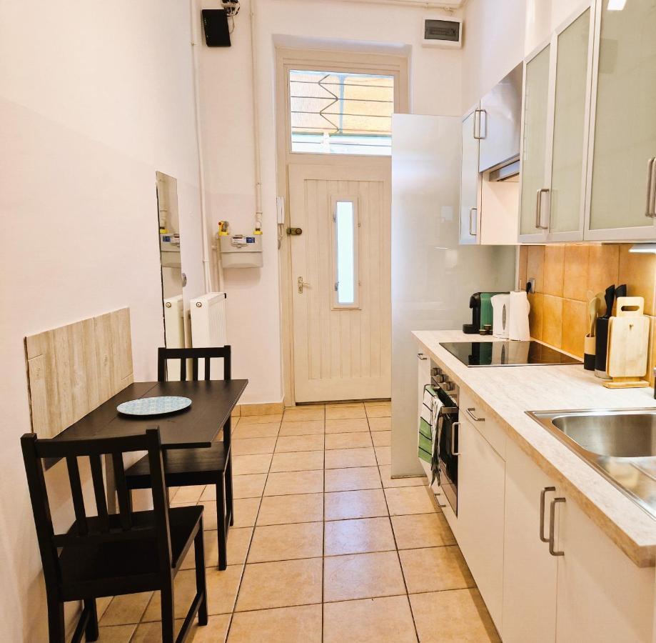 Halasz 2-Bedroom Apartment Near Castle, Free Public Parking Nearby Budapeszt Zewnętrze zdjęcie